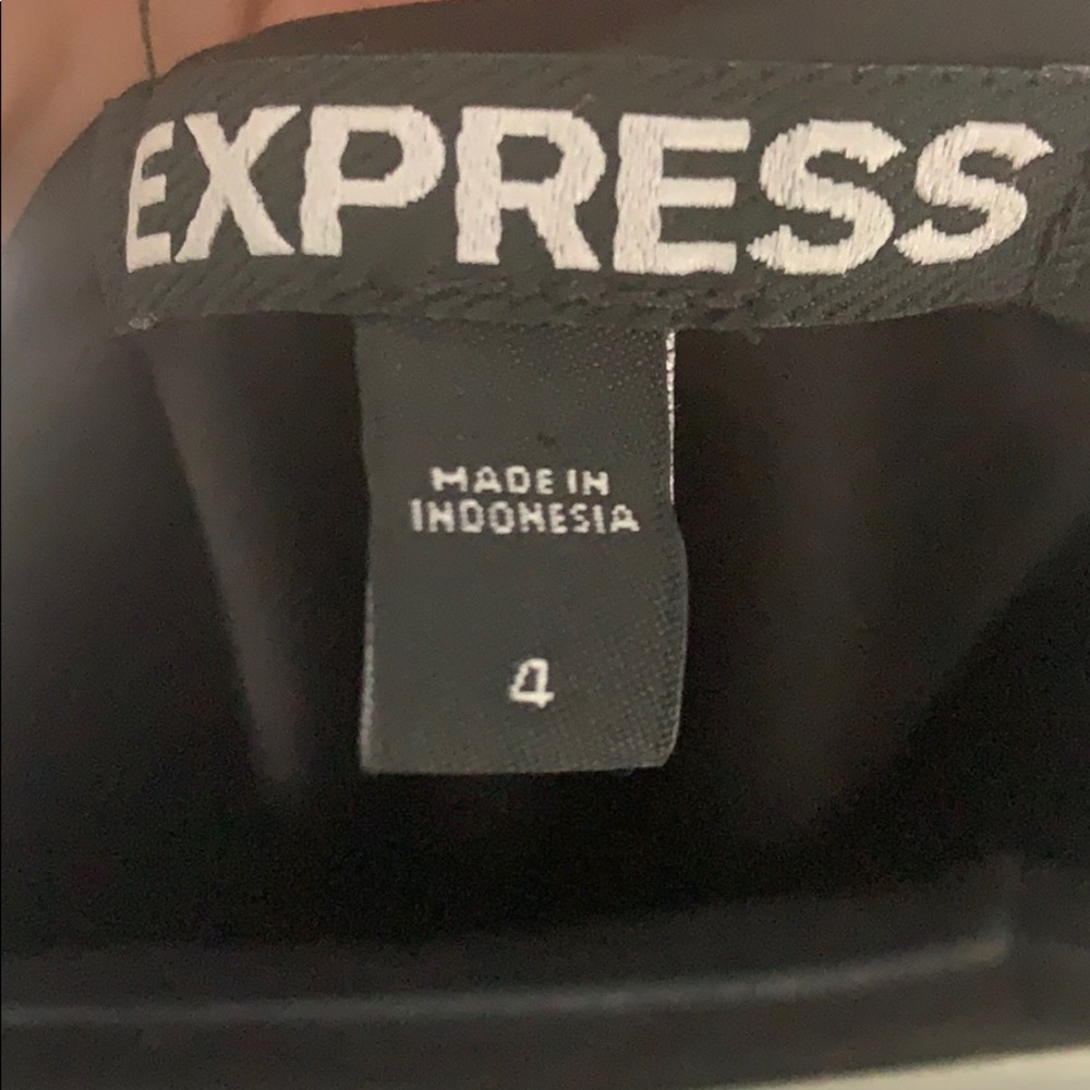 Express strapless romper - Picture 4 of 4